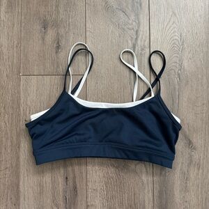 Alo Yoga Airbrush Double Up Bra in navy, gently worn